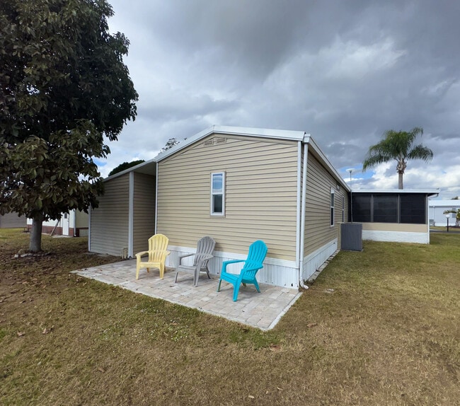 Building Photo - 1601 US-441