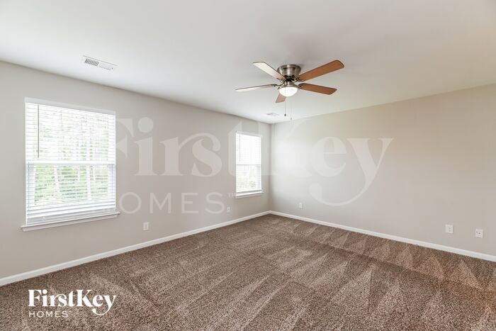 Building Photo - 409 Flat Rock Ln