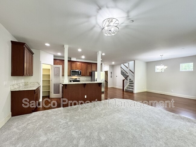 Building Photo - 11347 NW Kimble Ct