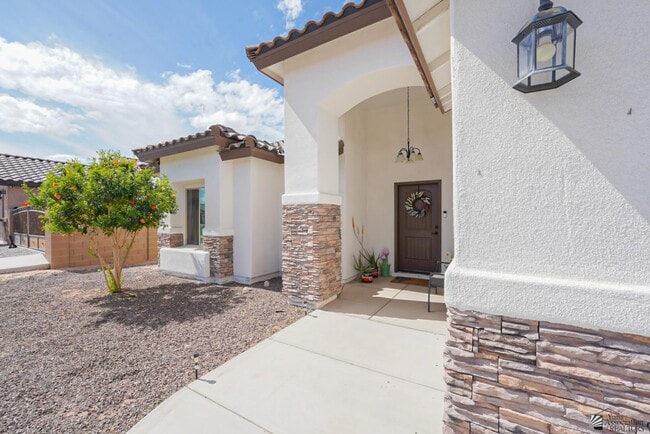 Building Photo - 11762 Gila St