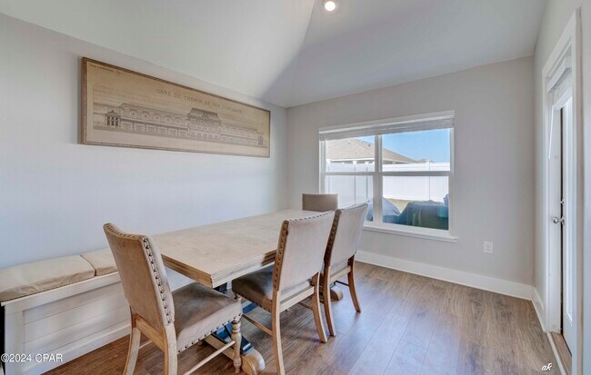 Building Photo - 295 Bayou Bend Ln