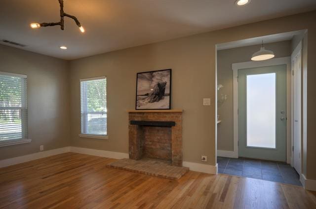 Building Photo - 5018 Homer St