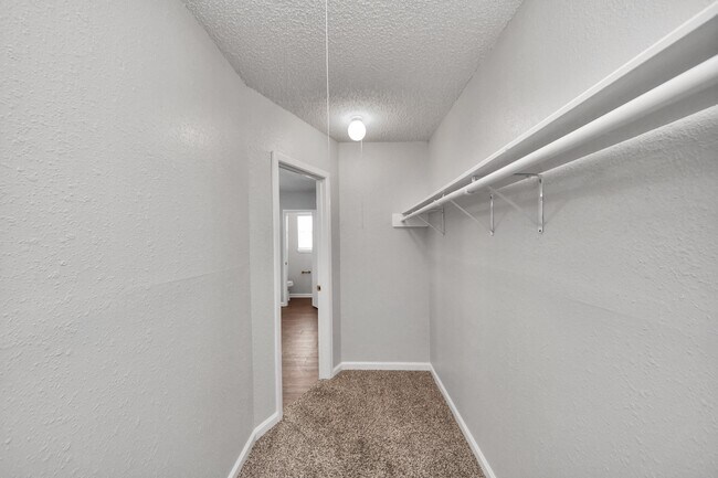 Building Photo - 16714 Britford