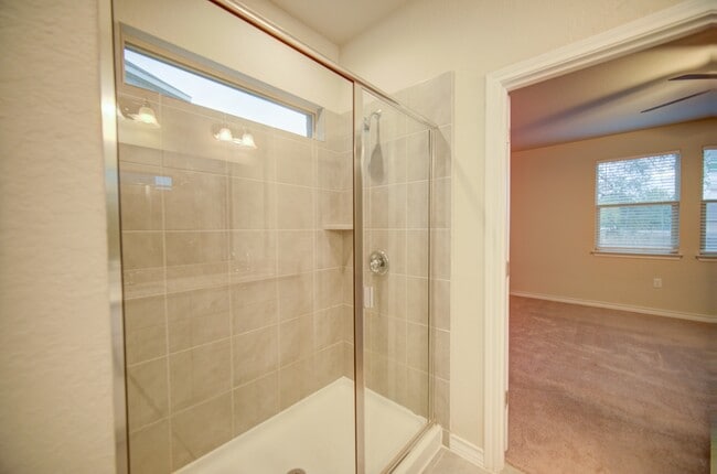 Building Photo - 8842 White Crown