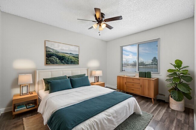 Interior Photo - The Atrium