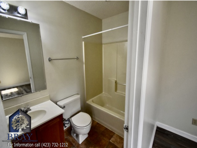 Building Photo - 3-Bedroom Townhome with Garage and Private Balcony -- Bristol