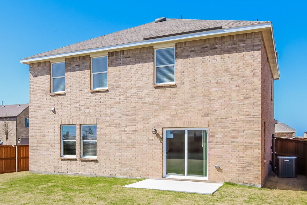 Building Photo - 1801 Sandlin Dr