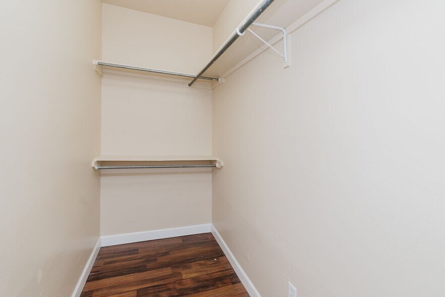 Building Photo - 38494 Ruby Dr