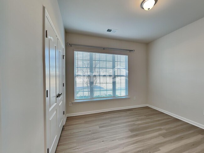 Building Photo - 14317 Cato Dr