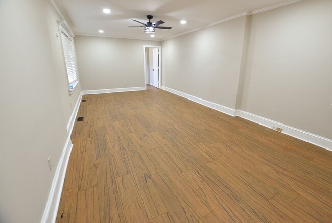 Building Photo - 1420 Eastern Ave