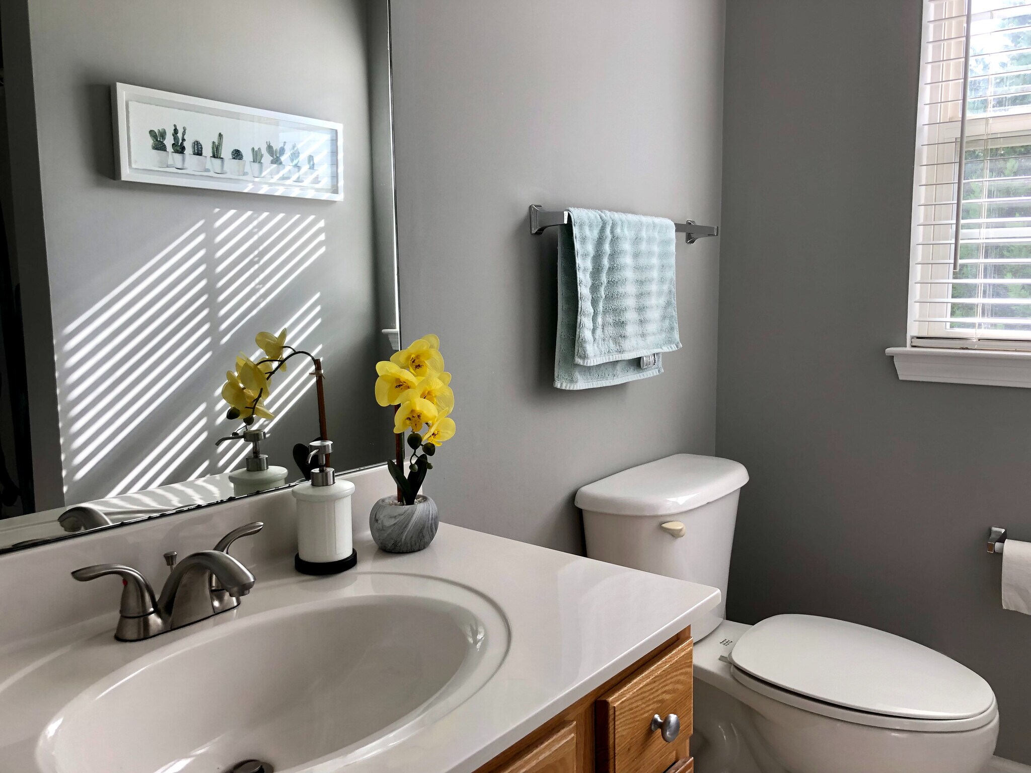 Building Photo - Room in Townhome on Summergrove Ct