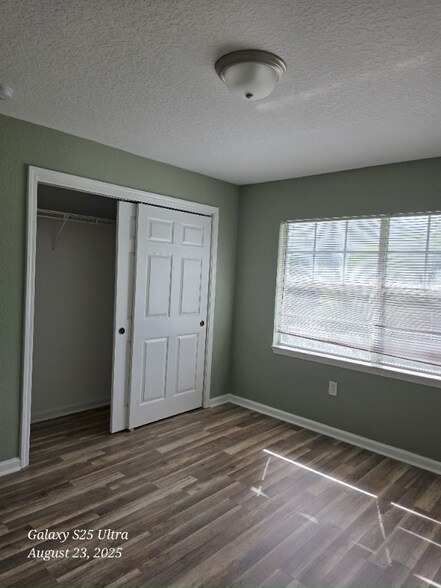 Building Photo - 8550 Argyle Business Loop