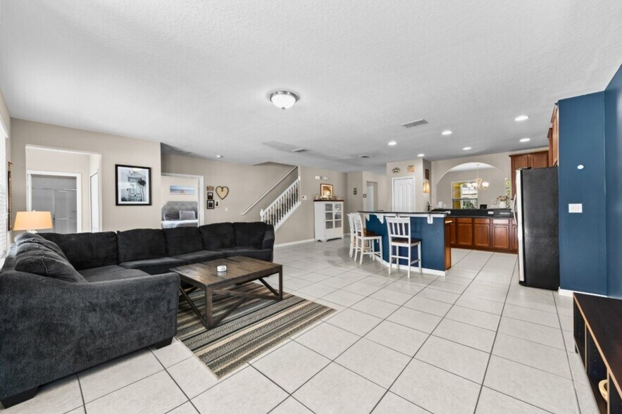 Building Photo - 1174 Cypress Pointe Blvd
