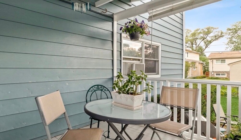 Building Photo - 1034 Chestnut St