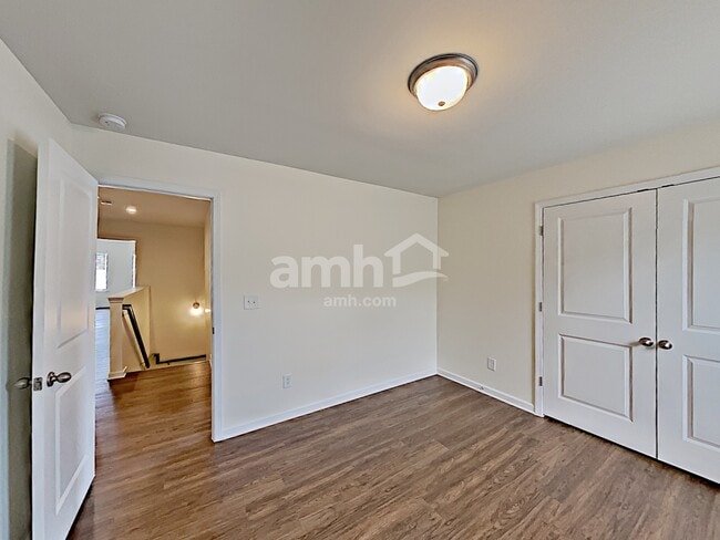 Building Photo - 693 Woodall Rd