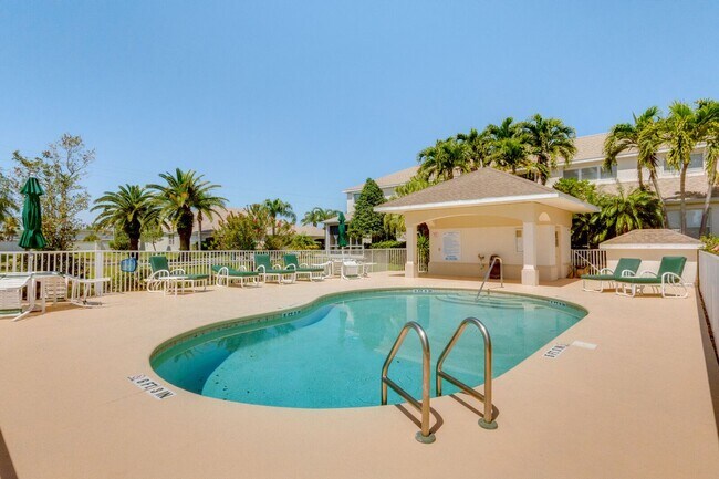 Building Photo - 308 Espana Ct