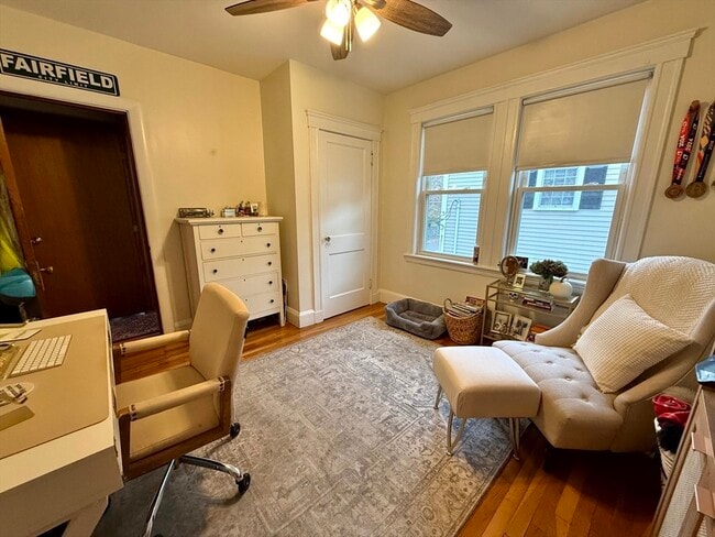 Building Photo - 151 Lexington St