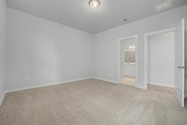 Building Photo - 17502 El Hidalgo Dr