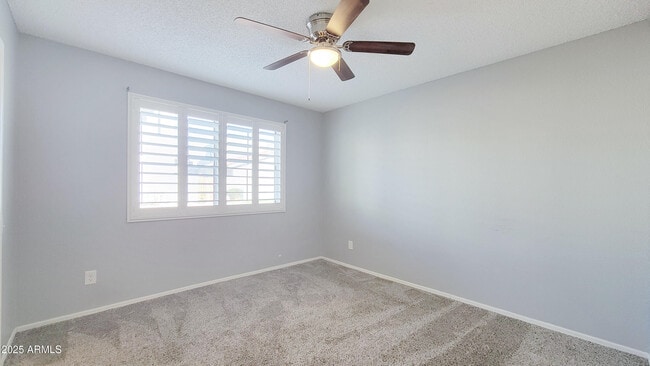 Building Photo - 8627 N Shadow Ln