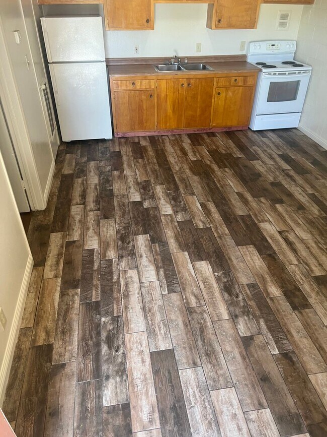 Building Photo - Affordable 1 Bedroom  Condo In Central Las Vegas