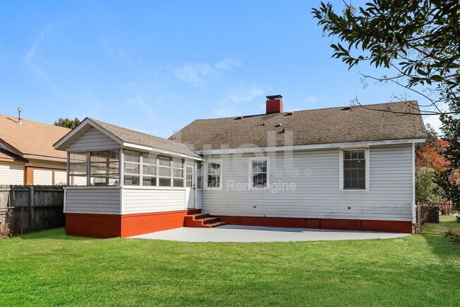 Building Photo - 1913 Ohio Ave