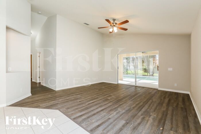Building Photo - 12836 Havenridge Cir