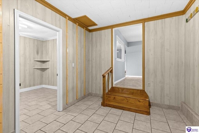 Building Photo - 401 Embry Villa Dr