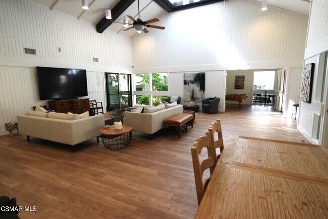 Building Photo - 1218 Westlake Blvd