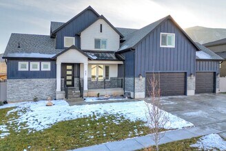 Building Photo - Luxury Smart Home with Lake & Mountain Views in Saratoga Springs!!!