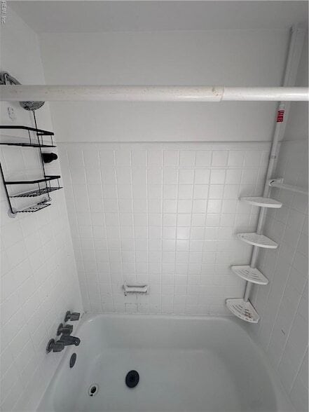 Building Photo - 2939 Marne Ave