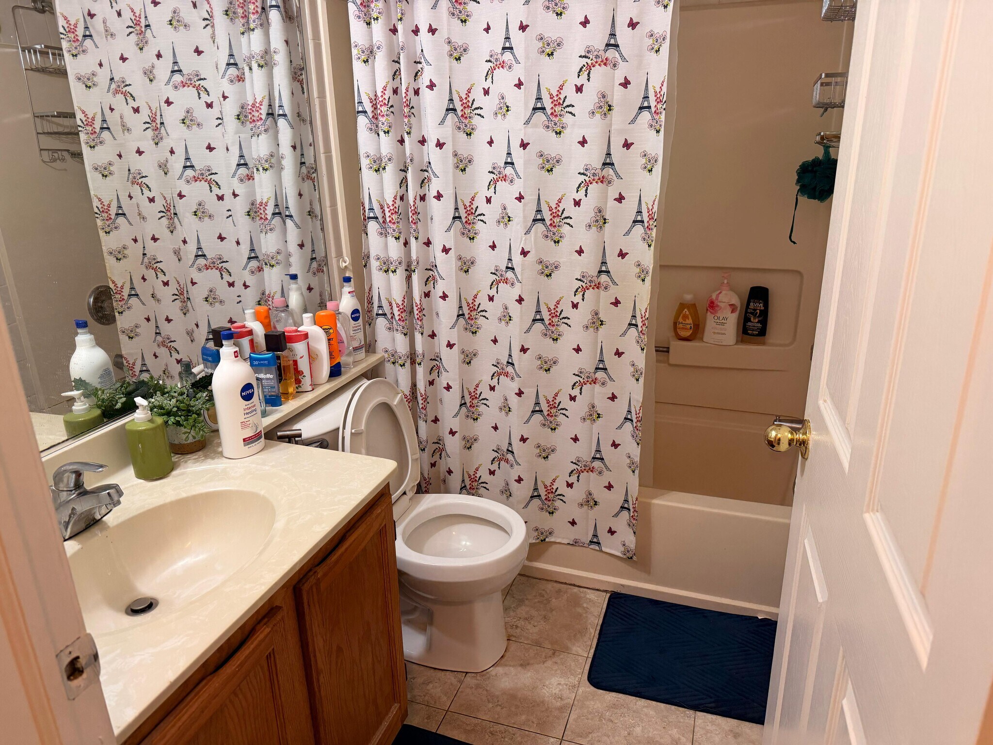 Building Photo - 525 Waterford Dr