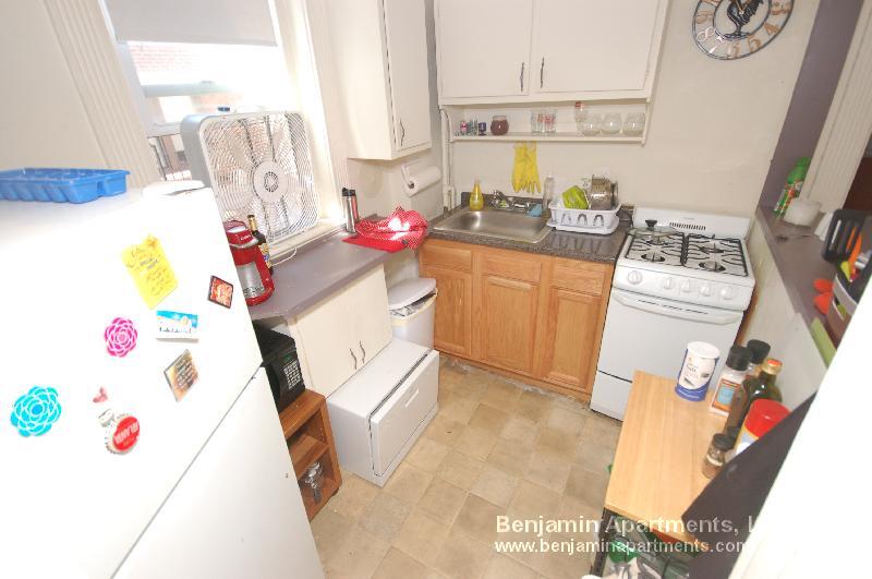 Building Photo - 1334 Commonwealth Ave