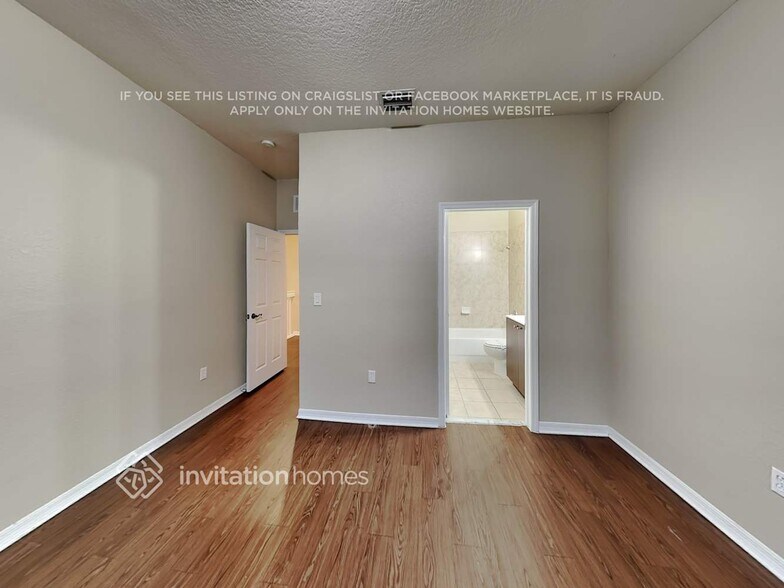 Building Photo - 4025 SW 149th Ct