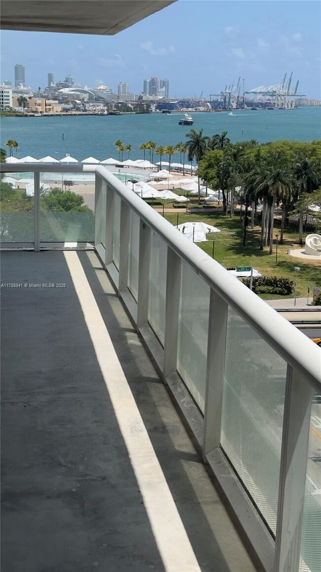 Building Photo - 50 Biscayne Blvd