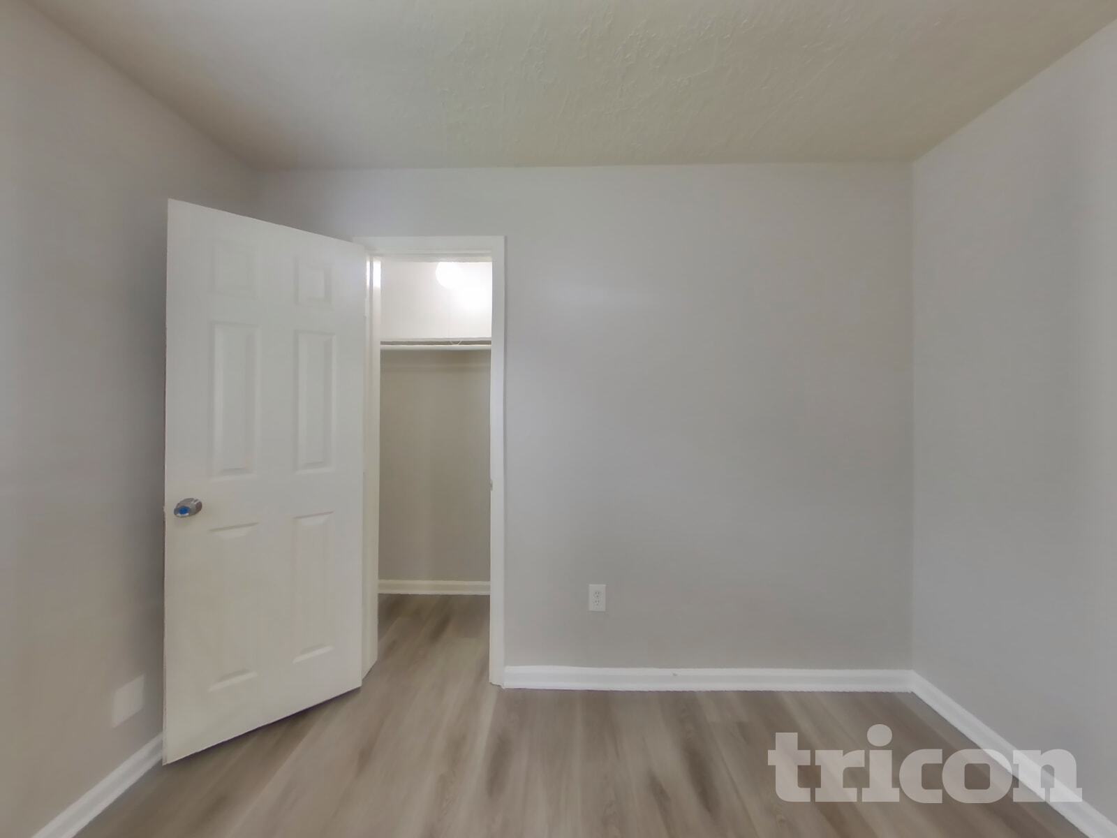 Building Photo - 1391 Tenderden Dr