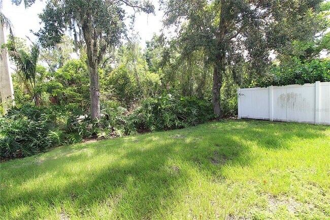 Building Photo - 6911 44th Terrace E