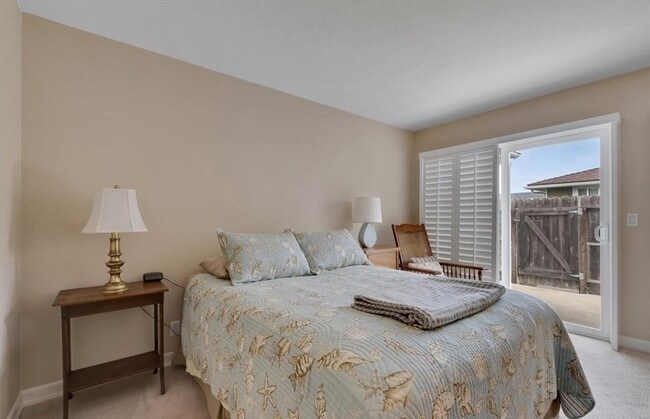 Building Photo - 8216 Woolburn Dr