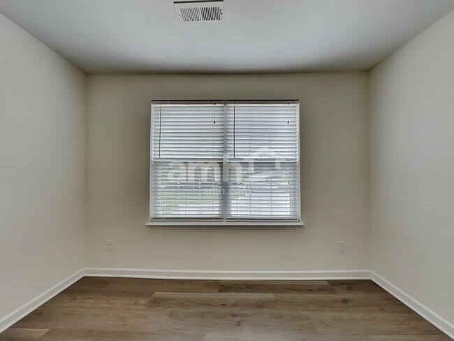 Building Photo - 4159 Field Crossing Dr