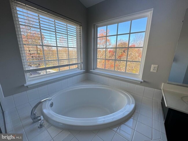 Building Photo - 6485 Ashby Grove Loop