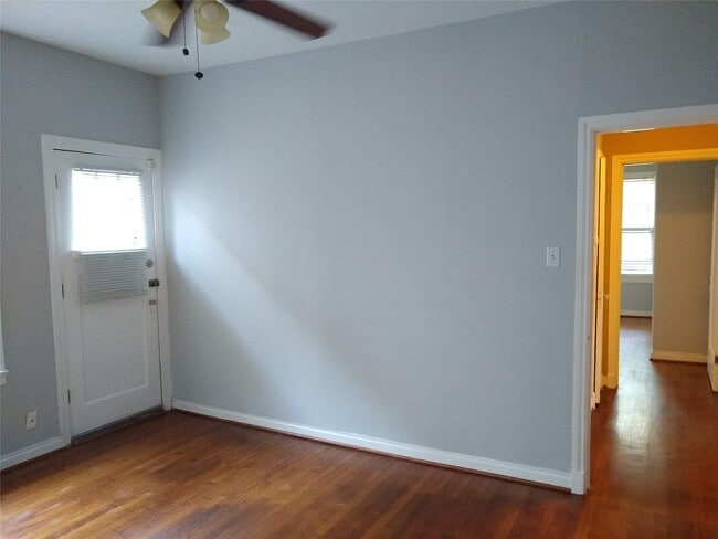 Building Photo - 1722 Haver St