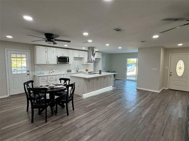 Building Photo - 9876 Kathy Lynn Pl