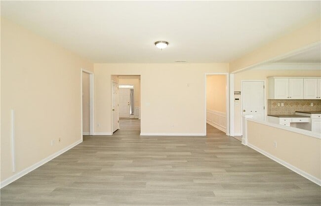 Building Photo - 8155 Cavendish Pl