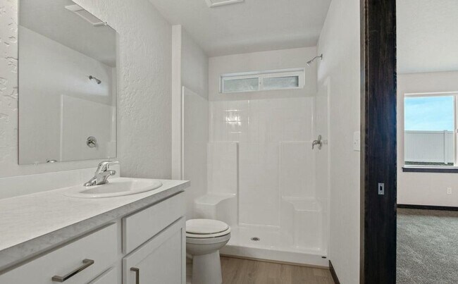 Building Photo - New Construction !