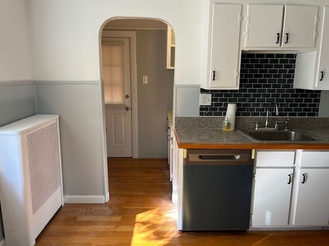 Kitchen - 11 Central Ave