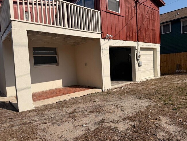 Building Photo - 1349 15th St S