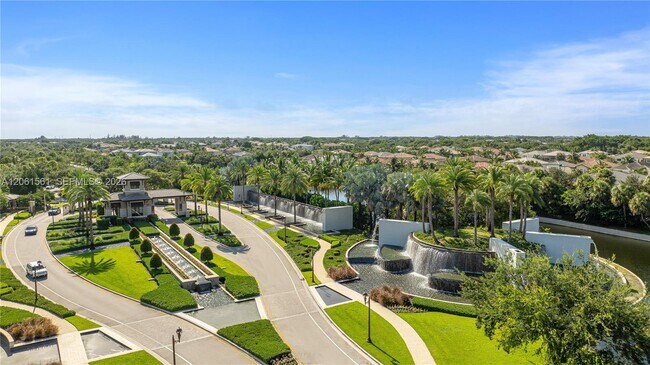 Building Photo - 9529 Eden Roc Ct