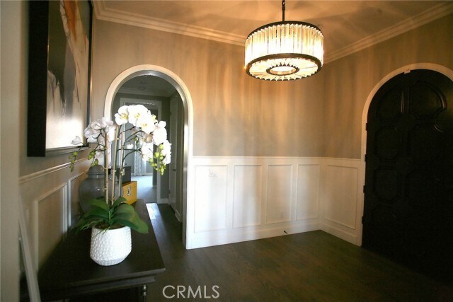 Building Photo - 120 Long Fence