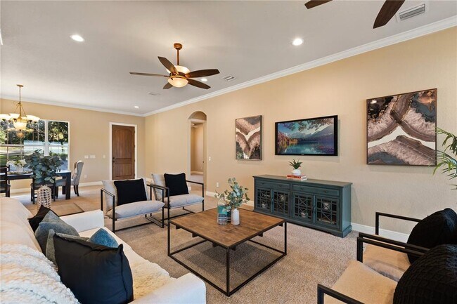Building Photo - 286 Mileham Dr