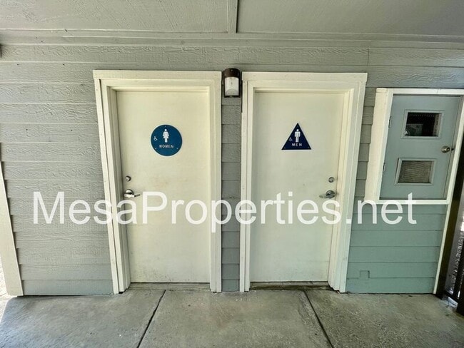 Building Photo - 4342 Ironwood Dr