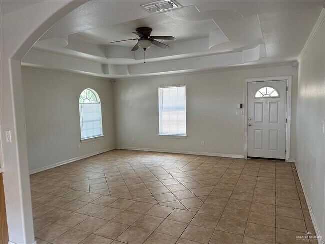 Building Photo - 3804 Zelma St